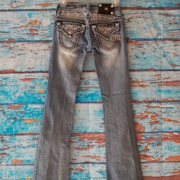 🦄Miss Me Boot Cut Jeans - Picture 3 of 6